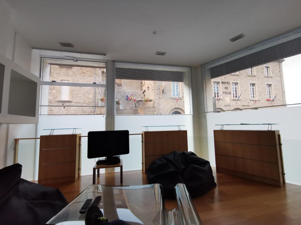 Ferienwohnung Aux Pieds Du Chateau Tournon-sur-Rhone Exterior foto